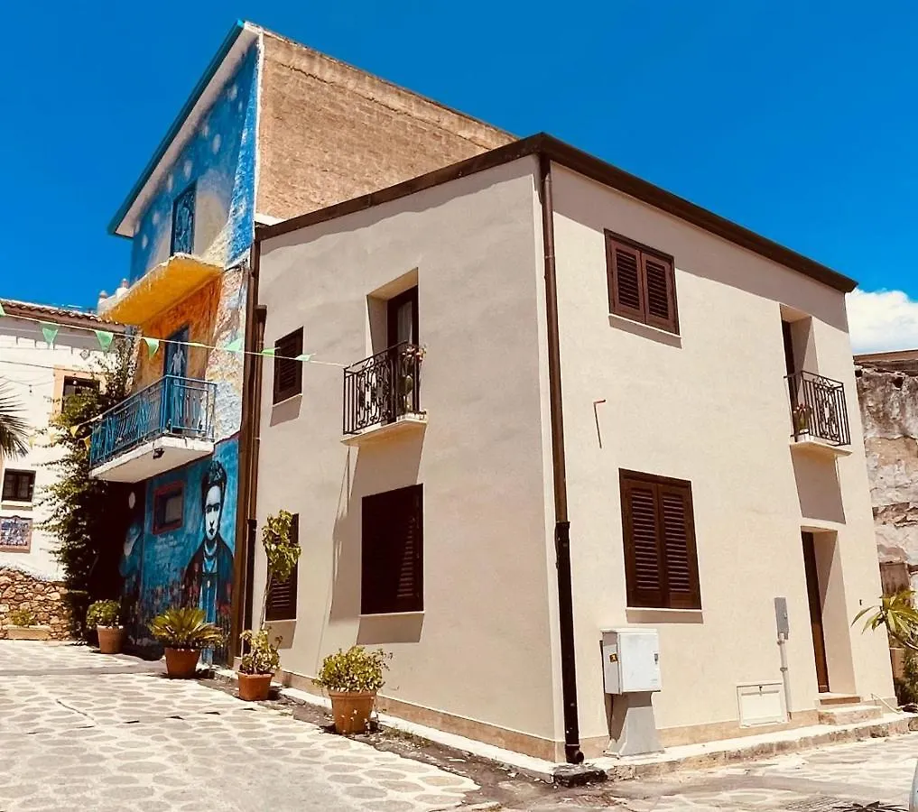 L'Angolo In Centro 帕尔蒂尼科